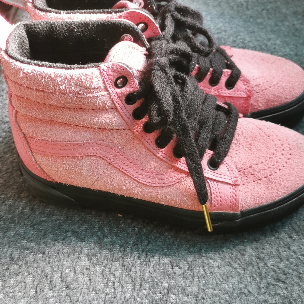 Vans - Picture 3 of 9